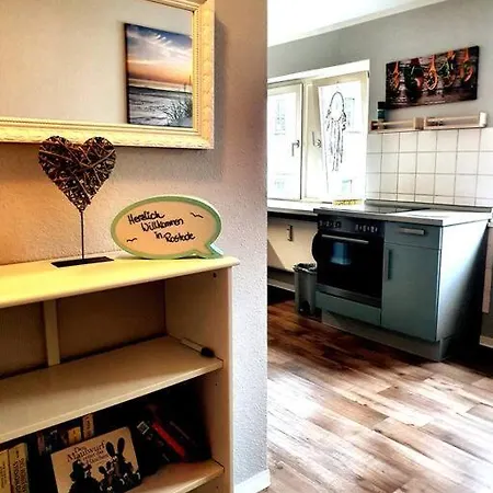 Hautnah Erleben - Schoene Maisonette 2og Apartment Rostock