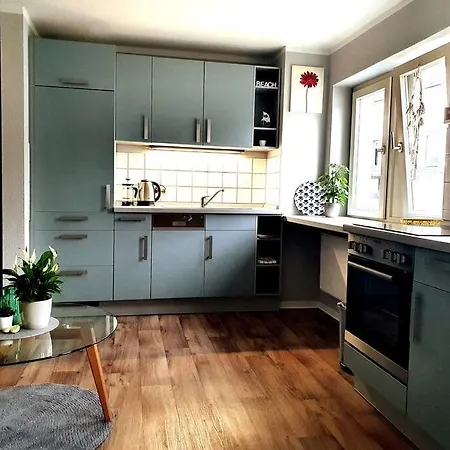 Apartment Hautnah Erleben - Schoene Maisonette 2og Rostock